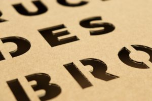 Découpe de carton Découpe de carton